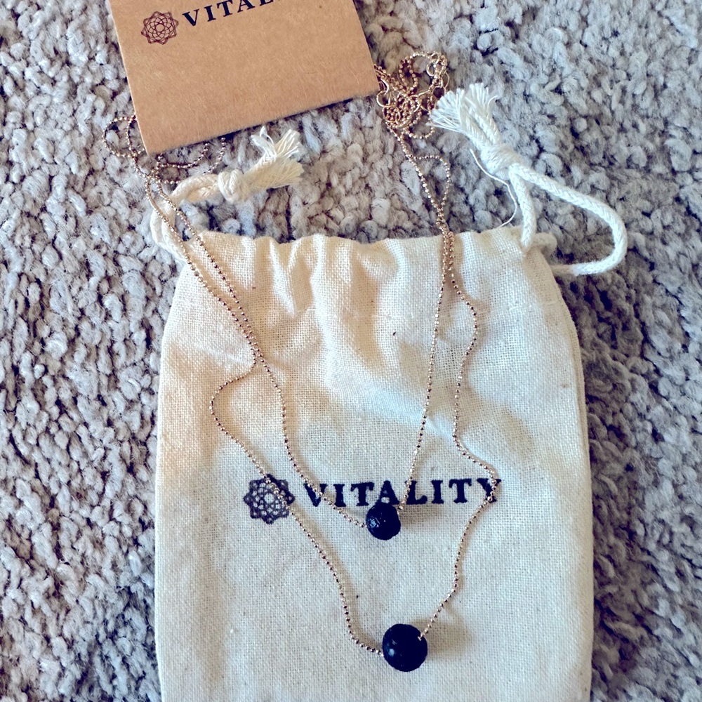 Vitality essential oil drop down 2 tier lava bead 2 beads! Gold Chain. ✨